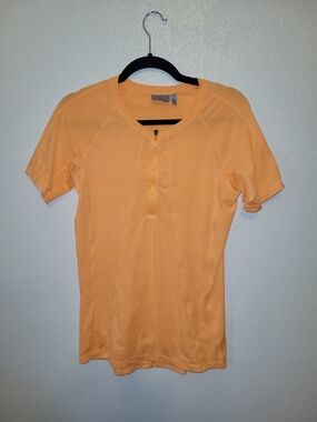 Athleta Pacifica UPF Tee 2 Rash Guard Top Tee Shirt Orange Medium